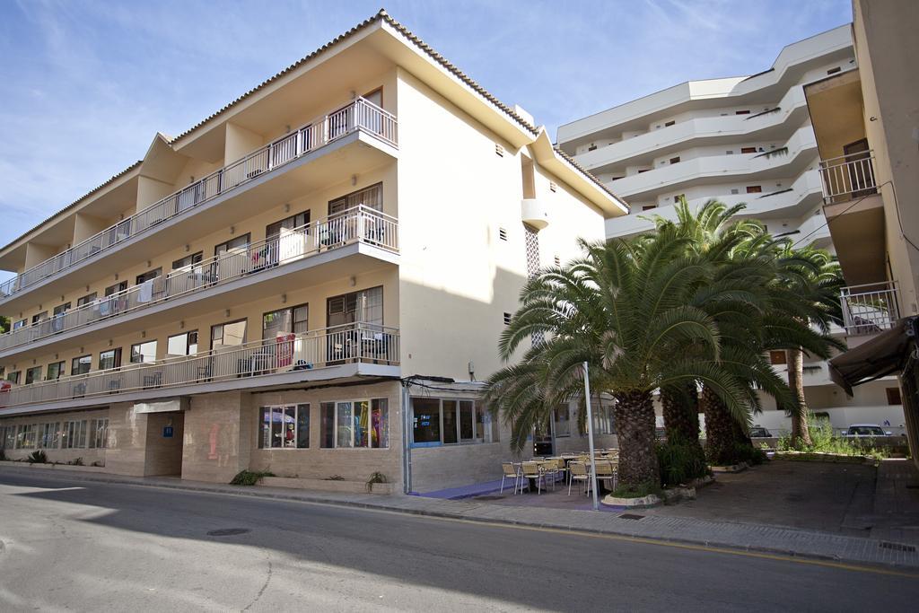 Bj Hostal Bona Vista S'Illot  Luaran gambar